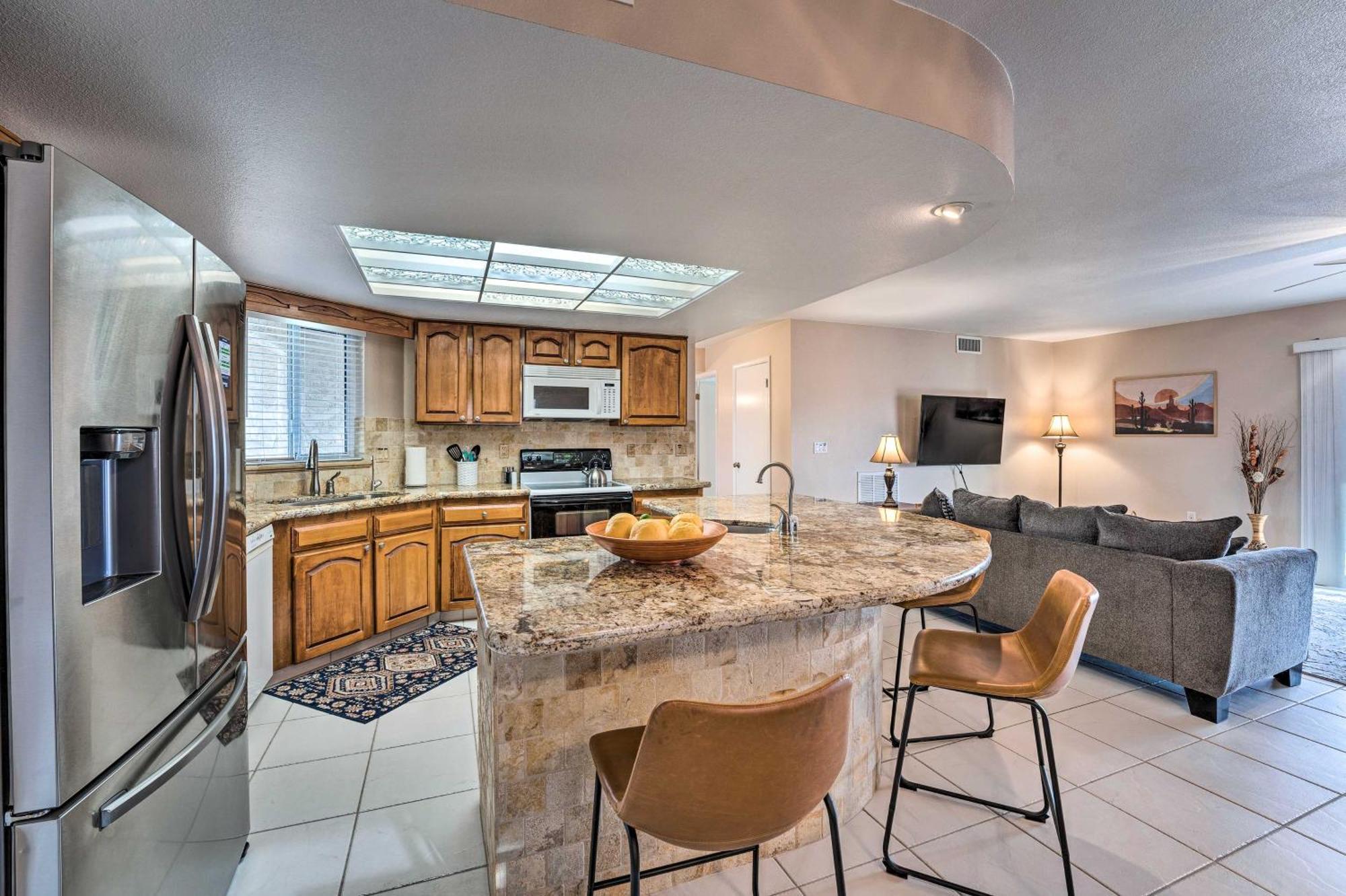 Pet-Friendly Lake Havasu City Retreat With Pool! ภายนอก รูปภาพ